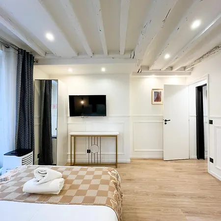 Appartamento 93 - Luxury Flat In Le Marais *