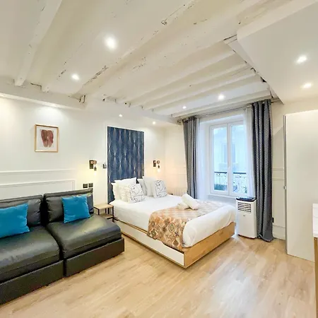 93 - Luxury Flat In Le Marais Appartamento Parigi