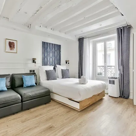 93 - Luxury Flat In Le Marais Appartamento *